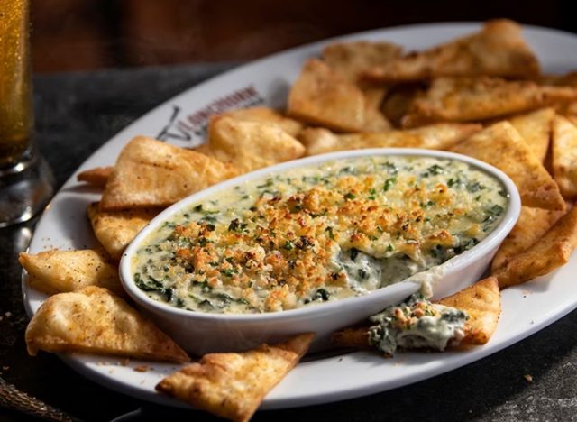 Longhorn Steakhouse – Parmesan Crusted Spinach Dip