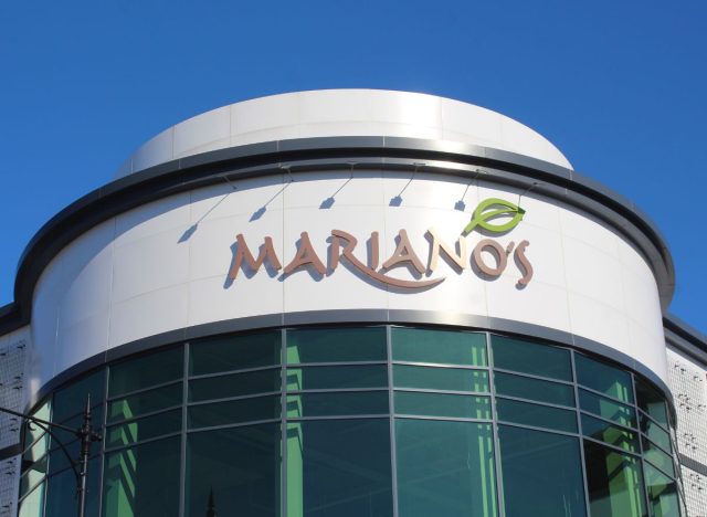 Mariano's exterior