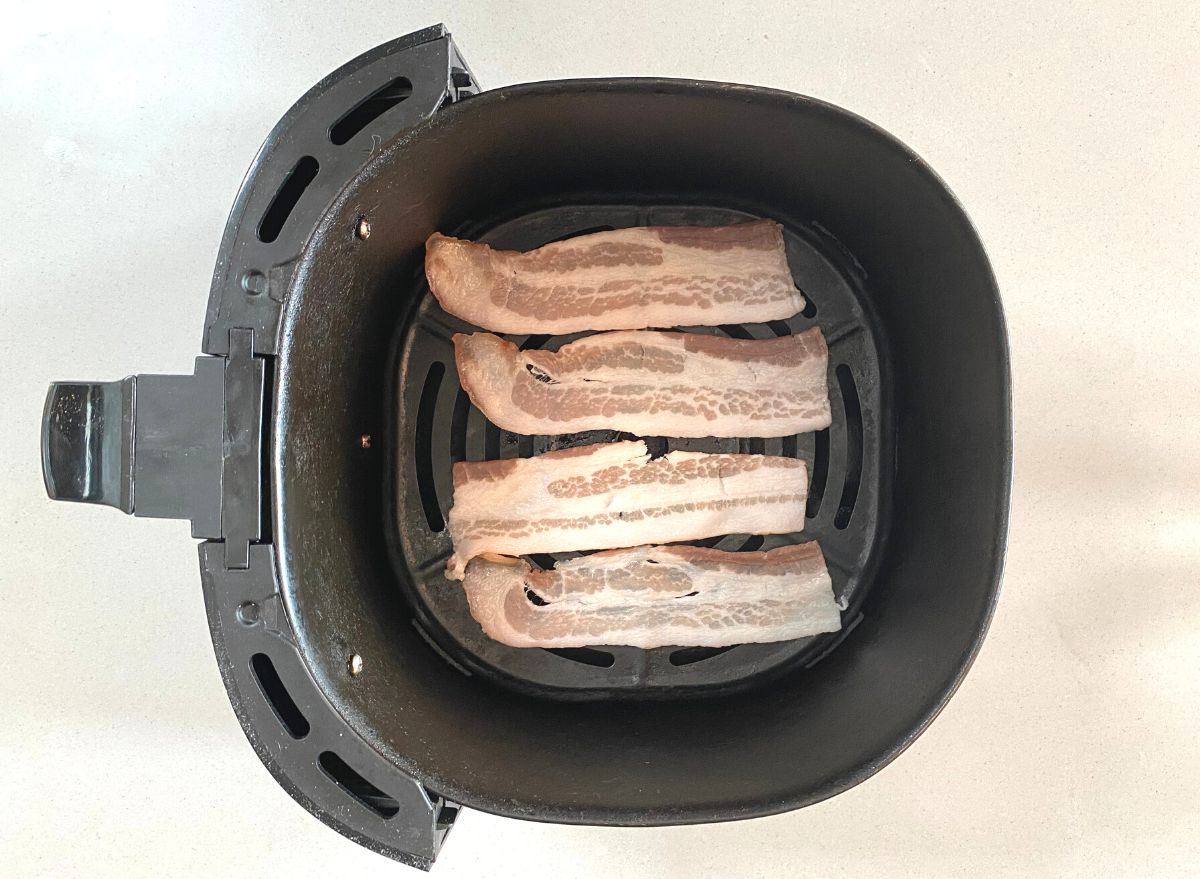 How To Cook Bacon in an Air Fryer the Right Way