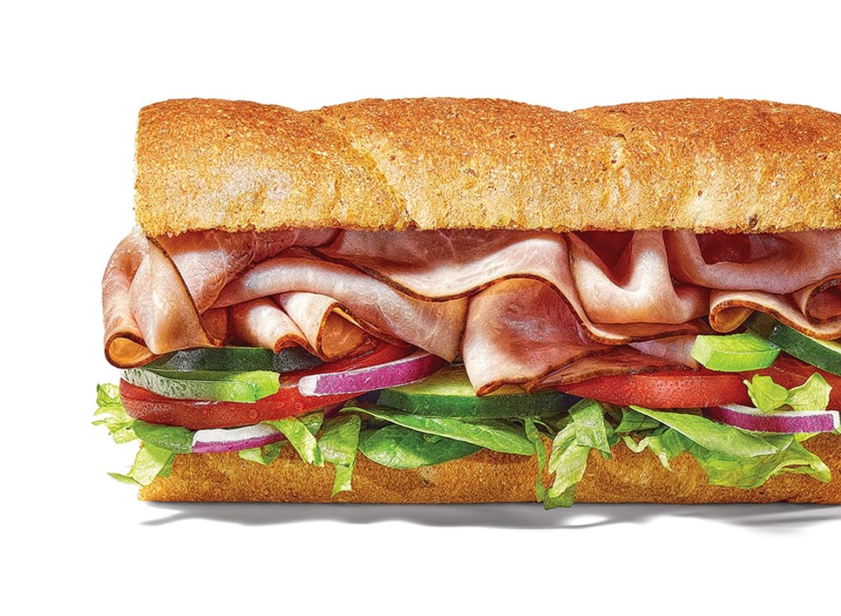 10 Healthiest Subway Sandwiches, According to Dietitians
