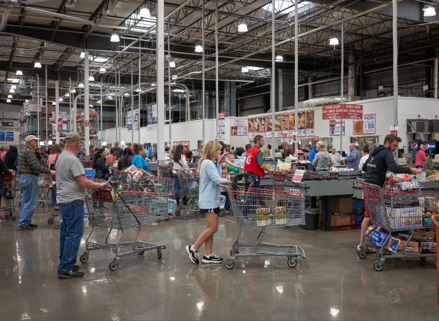 costco checkout lanes