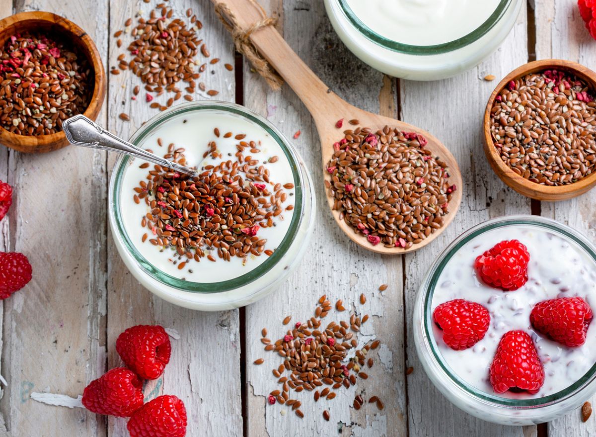 5 Flaxseed Benefits That Prove Why It's Worth Eating Every Day