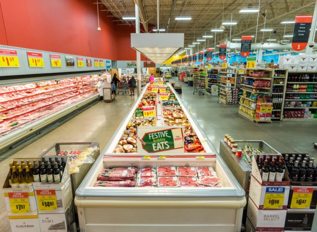 h-e-b interior