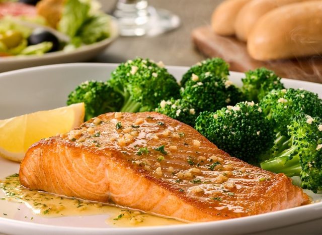 herbed salmon olive garden