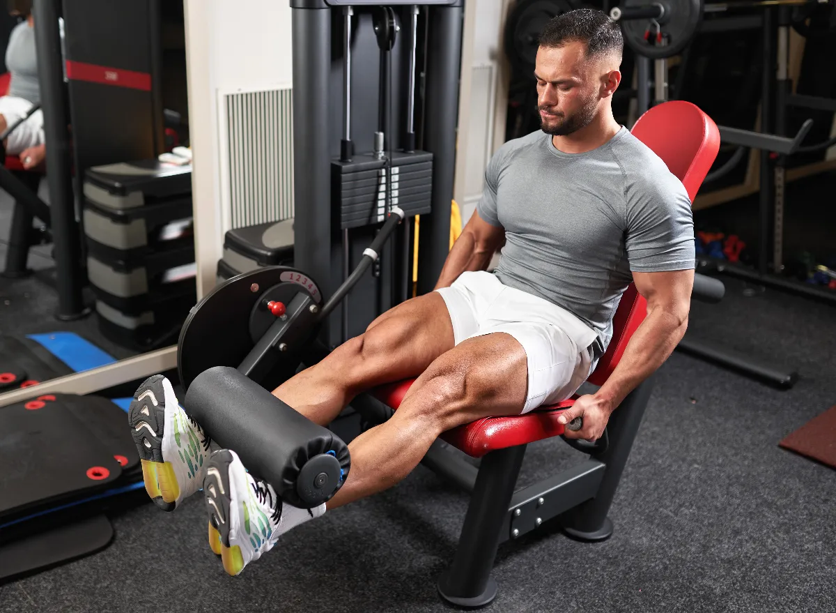 How Big Should Men Build Their Legs?