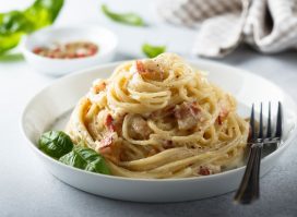 pasta with carbonara sauce