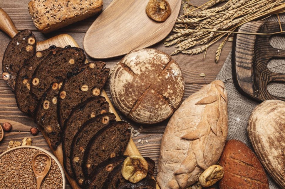 10 Best LowCalorie Breads, According to Nutrition Experts