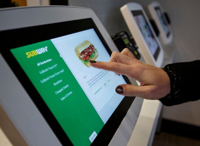 subway kiosks to pay