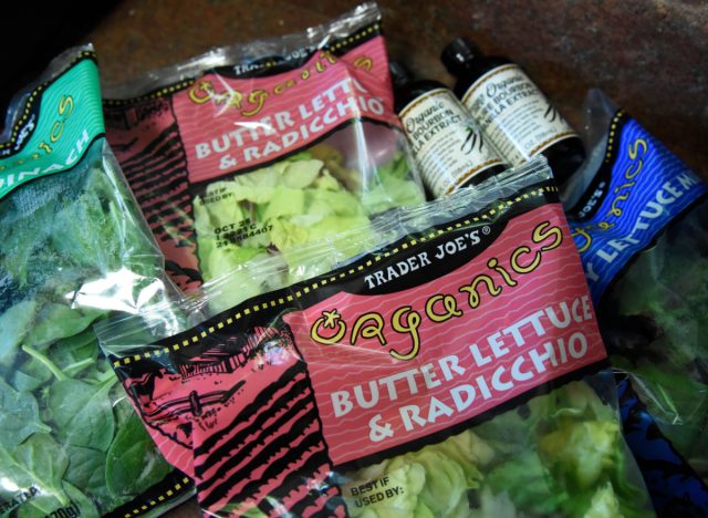 trader joe's bagged lettuce