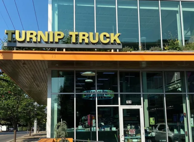 turnip truck exterior