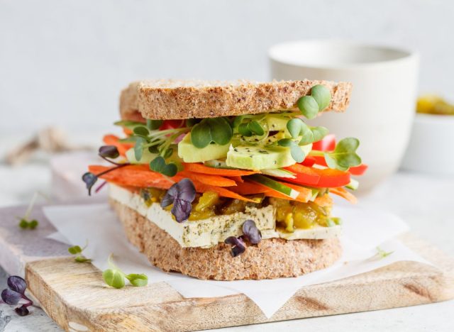 veggie sandwich