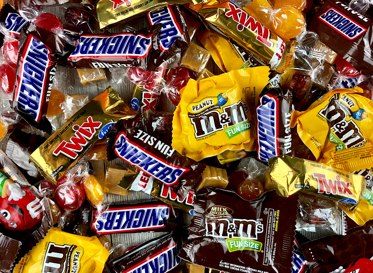 Review: Halloween Candy Prices and Selection at Walmart Versus Target