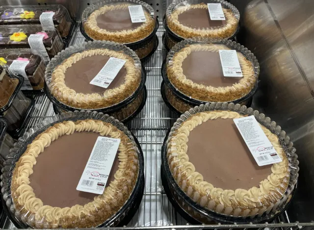 Costco chocolate peanut butter pies