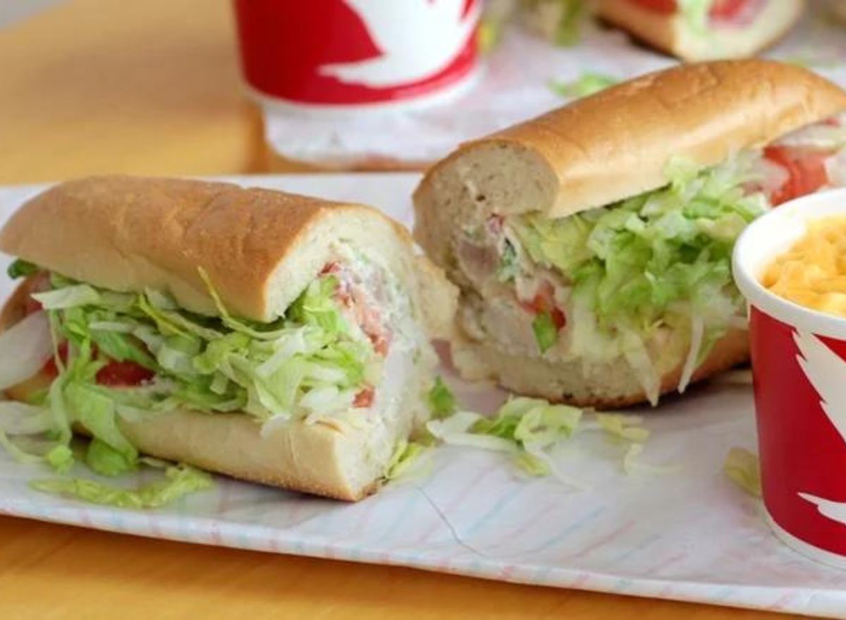 8 FastFood Chains with the Freshest Sandwich Meats