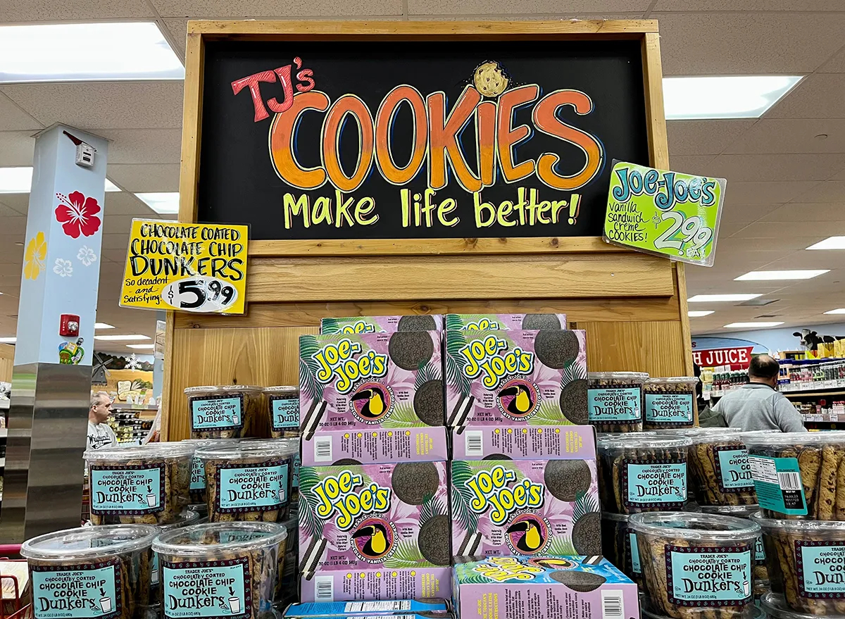 8 Grocery Chains With the Best Snack Aisles