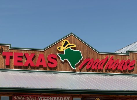 Texas Roadhouse Could Become the Top Restaurant Chain