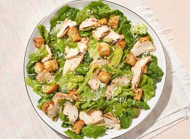 au bon pain chicken caesar asiago salad