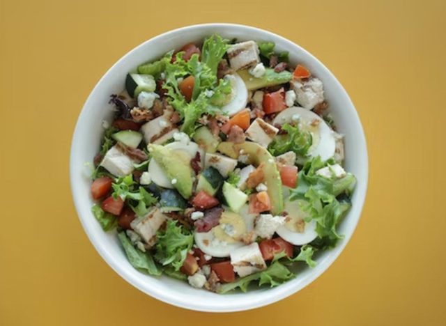 au bon pan Chicken Cobb Avocado salad