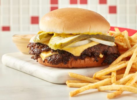 6 Fast-Food Chains That Serve Authentic Steakburgers