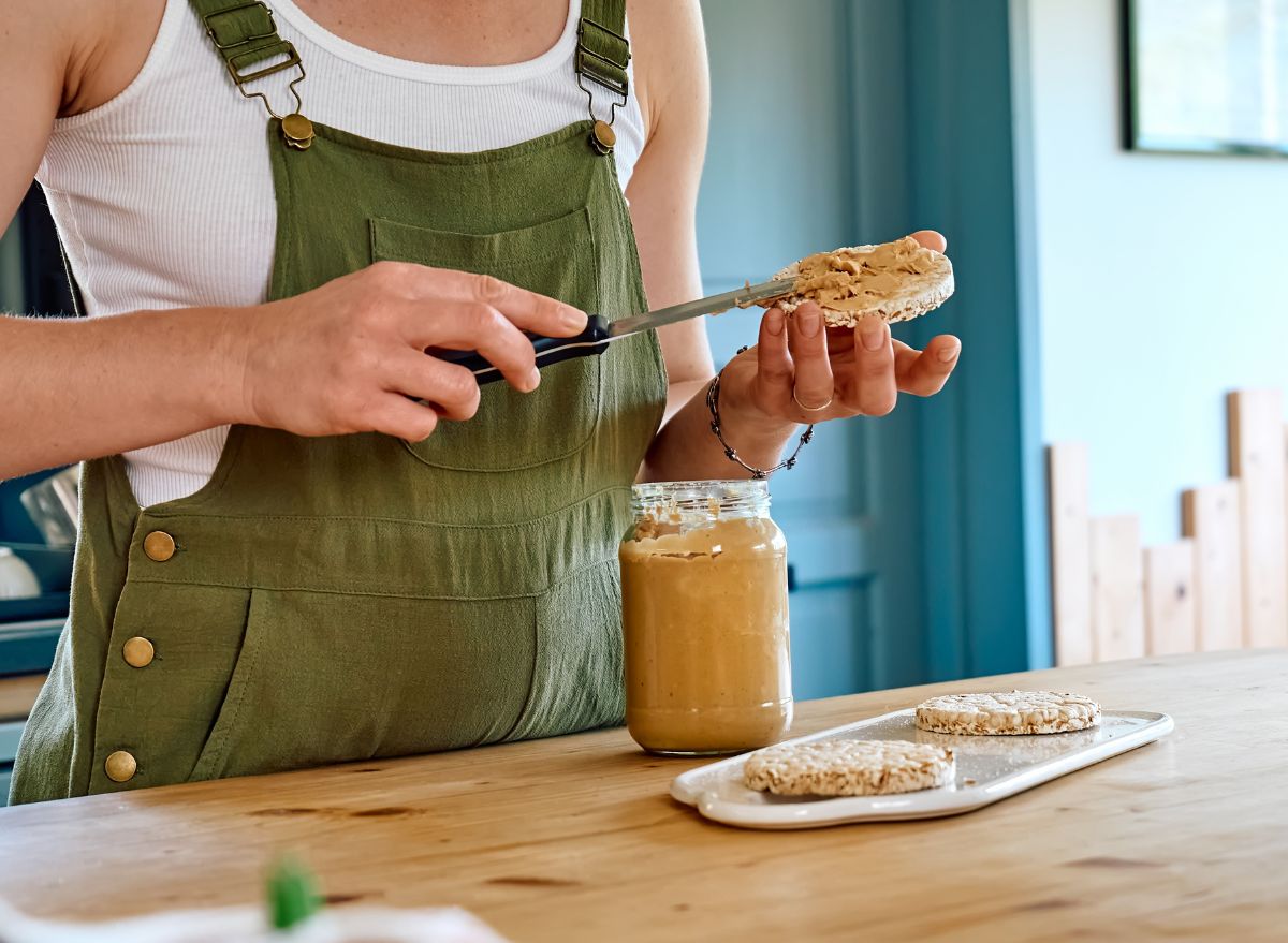 17 Best Healthy Peanut Butter Brands To Buy, Say Dietitians