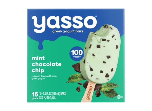 yasso mint chocolate chip greek yogurt bars