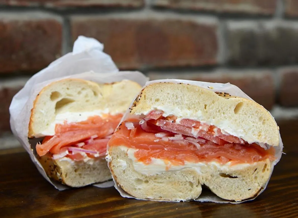 7 Restaurant Chains That Serve the Best Bagels