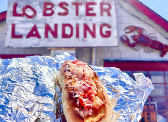 Lobster Landing, lobster roll