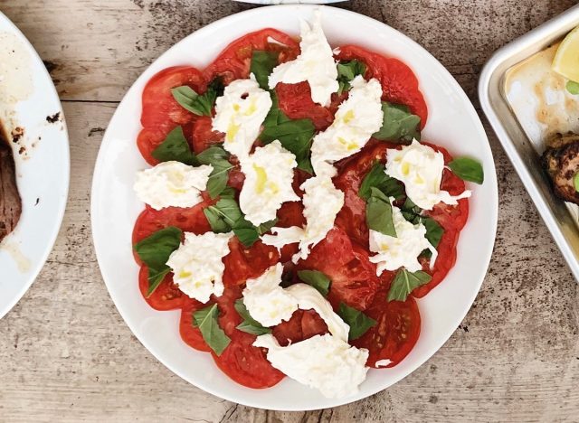 DIY Burrata Salad