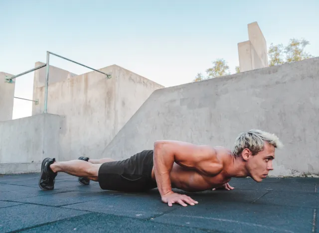 Stay Fit With The #1 Bodyweight Workout For Men - fit man doing burpees