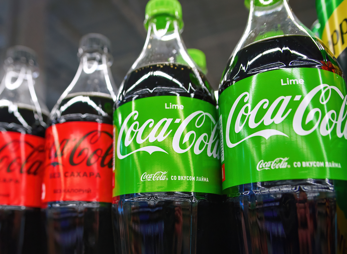 9 Discontinued CocaCola Drinks You'll Never See Again Internewscast