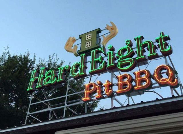 hard eight pit bbq sign