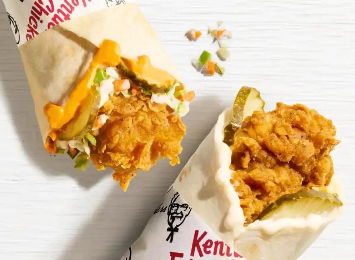 4 FastFood Chains That Serve the Best "Snack Wraps"