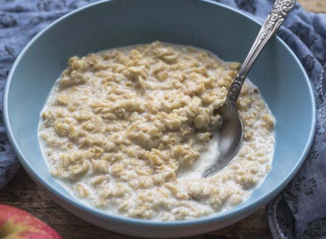 bowl of plain oatmeal