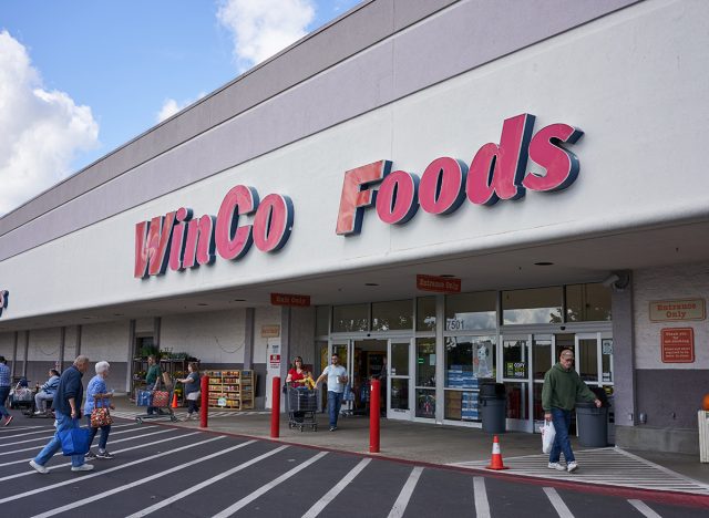  WinCo Foods supermarket 