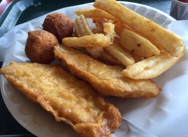 Arthur Treacher's fish and chips