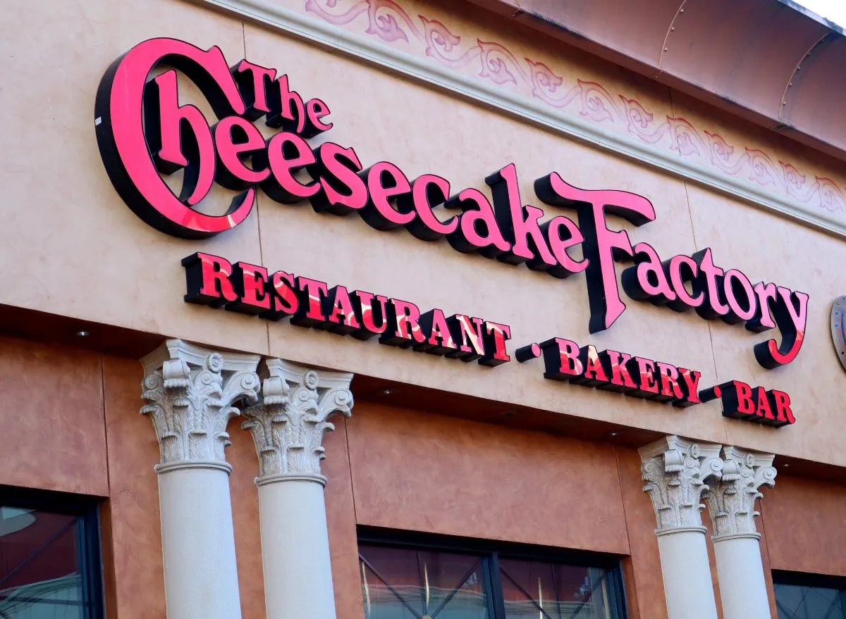 10 Unhealthiest Menu Items at The Cheesecake Factory