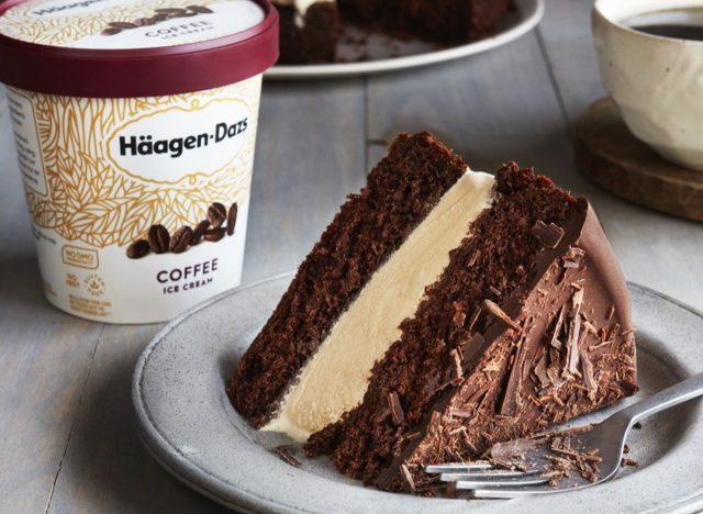 Häagen-Dazs ice cream cake