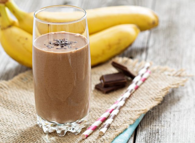 smoothie de banana com chocolate