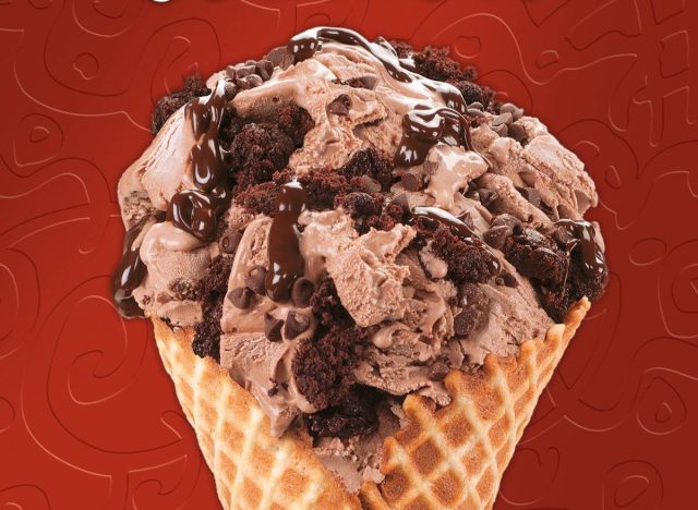 cold stone chocolate cone with toppings