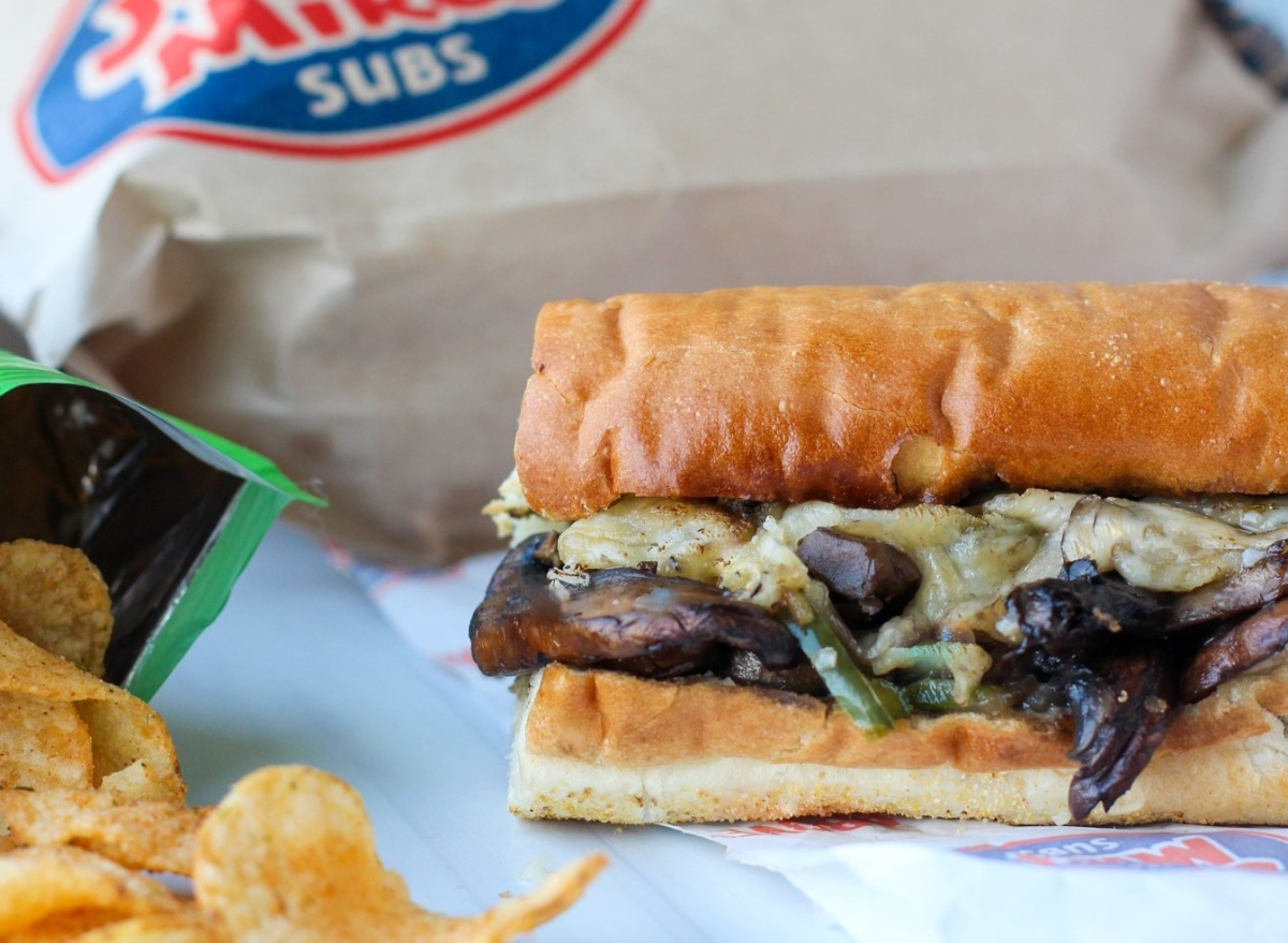jersey mike's grilled portabella mushroom and swiss sub