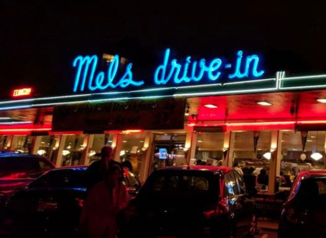 mels drive in at night