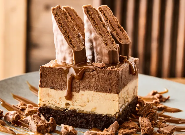 outback steakhouse tim tam brownie cake