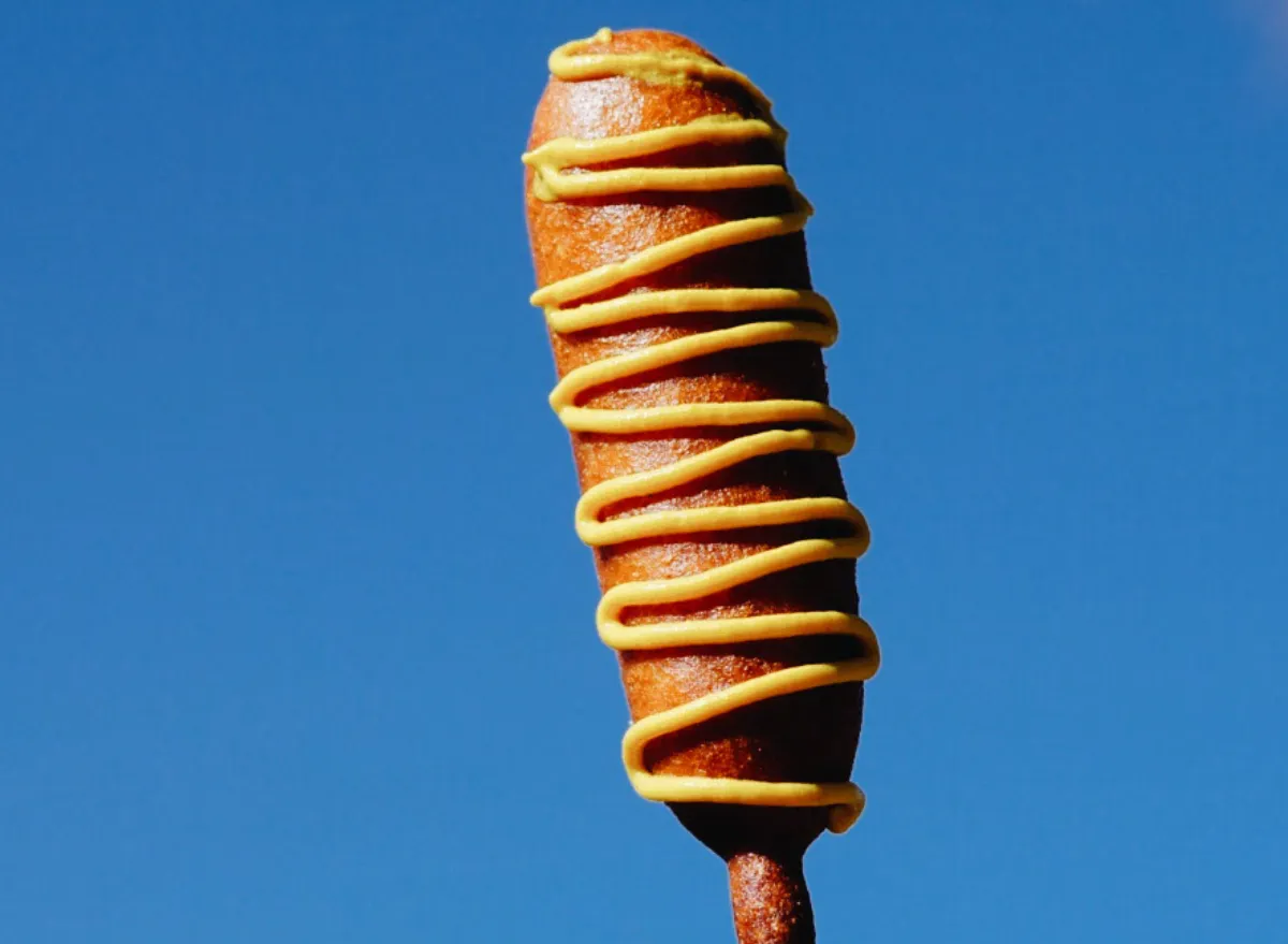 7 FastFood Chains That Serve the Best Corn Dogs