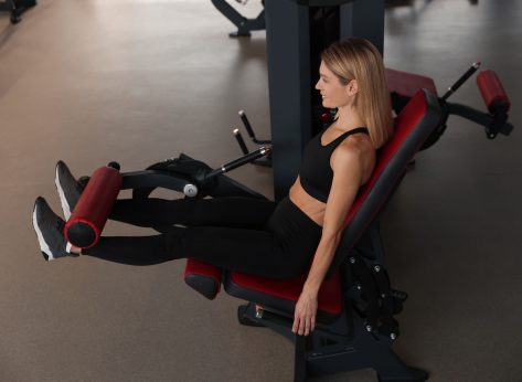 6 Best Exercises for Women To Eradicate Leg Jiggle in Their 40s