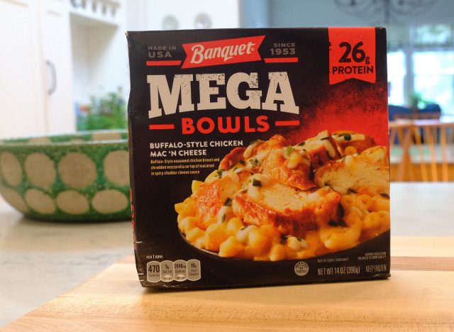 Banquet Mega Bowls Mac & Cheese