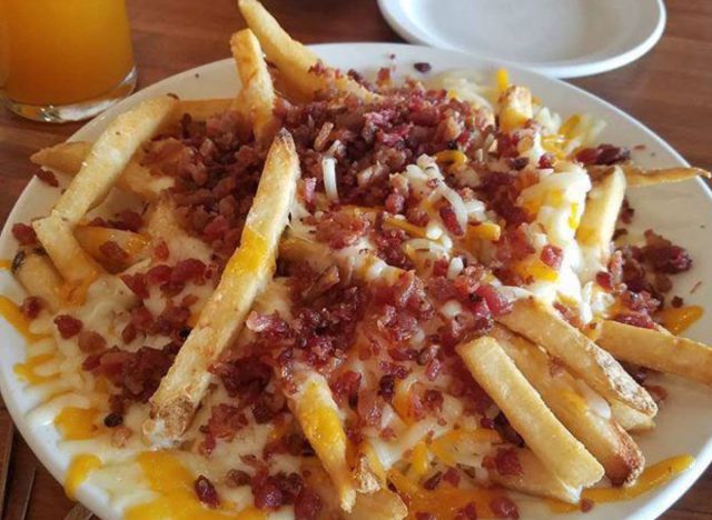 cheddars scratch kitchen cheese bacon fries