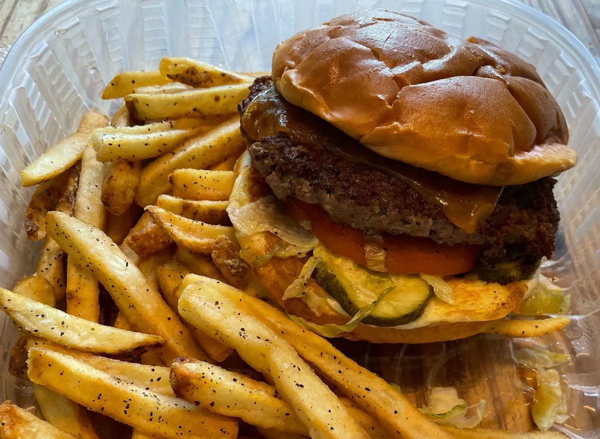 DineIn Burger Taste Test Applebee's, Chili's, TGI Fridays & More