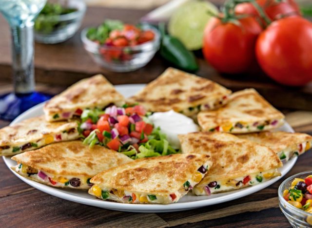 chili's santa fe chicken quesadilla