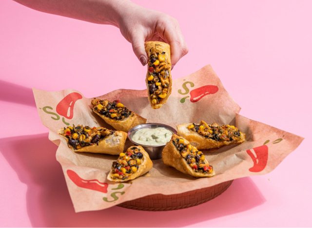 chili's southwestern egg rolls