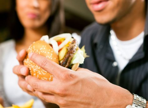 6 Side Effects of Eating Fast Food Every Day